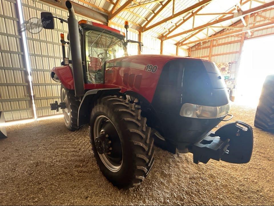 Image of Case IH Magnum 190 Primary image