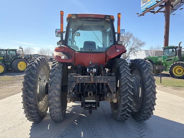 Image of Case IH Magnum 190 equipment image 3