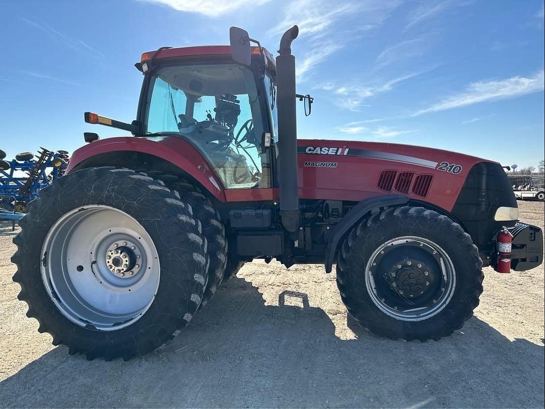 Image of Case IH Magnum 210 Primary image