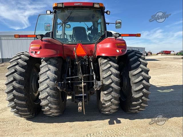 Image of Case IH Magnum 210 equipment image 3