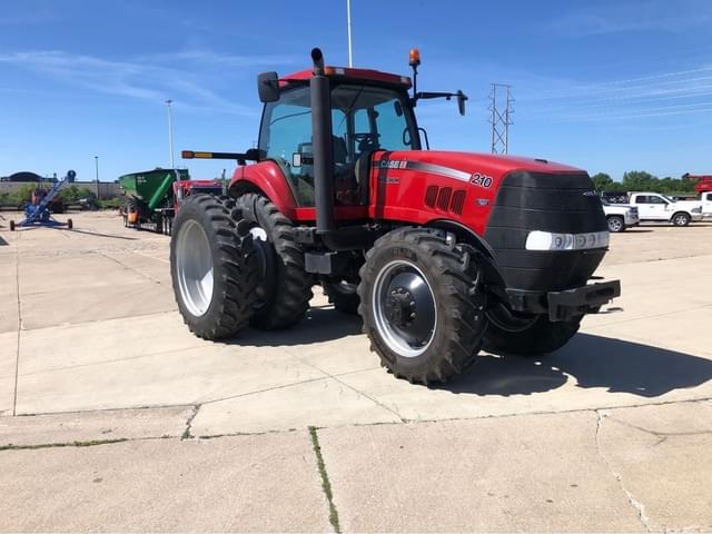 Image of Case IH Magnum 210 equipment image 1