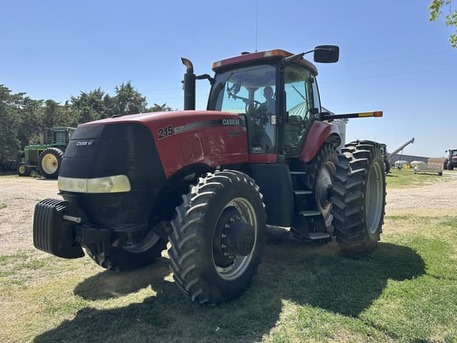 Image of Case IH Magnum 215 equipment image 2