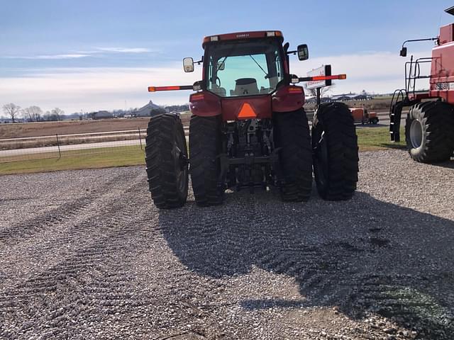 Image of Case IH Magnum 215 equipment image 2