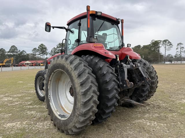 Image of Case IH Magnum 215 equipment image 2