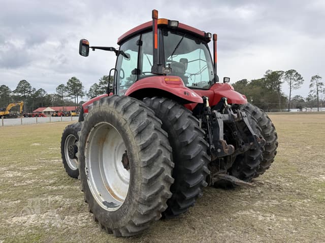 Image of Case IH Magnum 215 equipment image 2