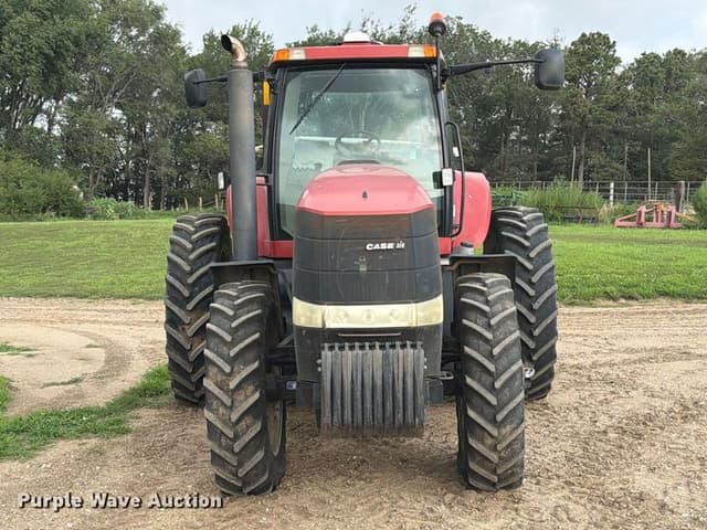 Image of Case IH Magnum 215 equipment image 1