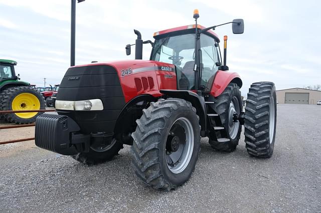 Image of Case IH Magnum 245 equipment image 2