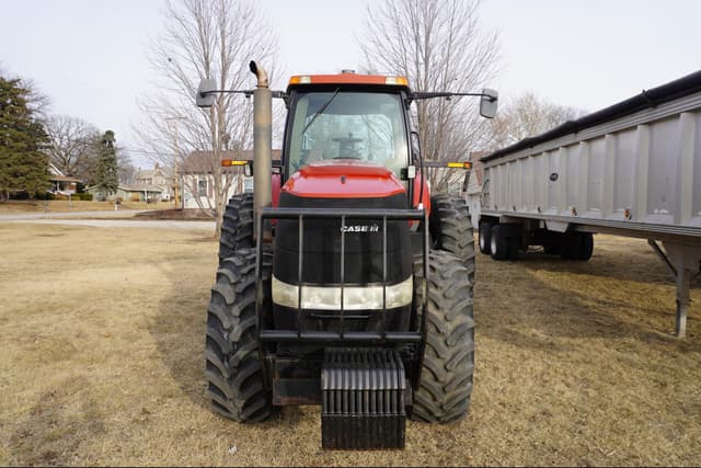 Image of Case IH Magnum 245 equipment image 1
