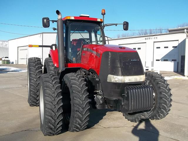 Image of Case IH Magnum 245 equipment image 1