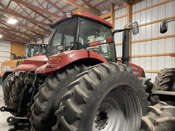 Image of Case IH Magnum 275 equipment image 3