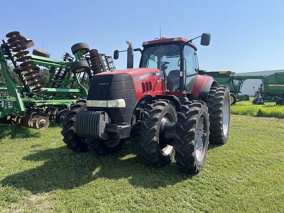 Image of Case IH Magnum 305 Primary image