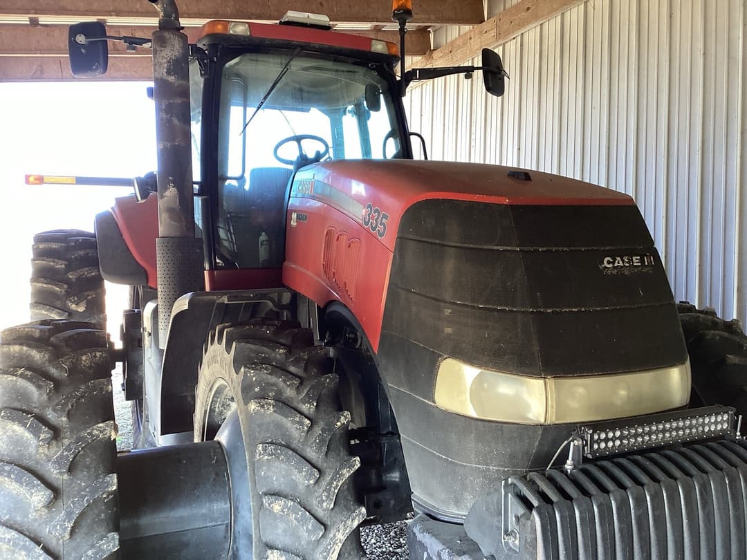 Image of Case IH Magnum 335 Primary image