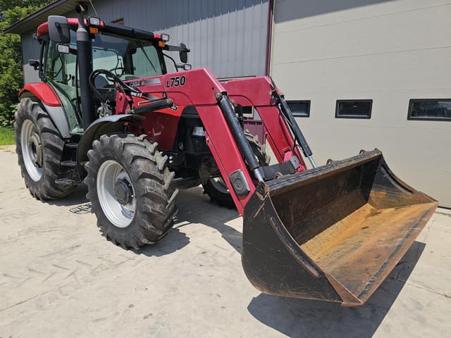 Image of Case IH Maxxum 125 equipment image 3