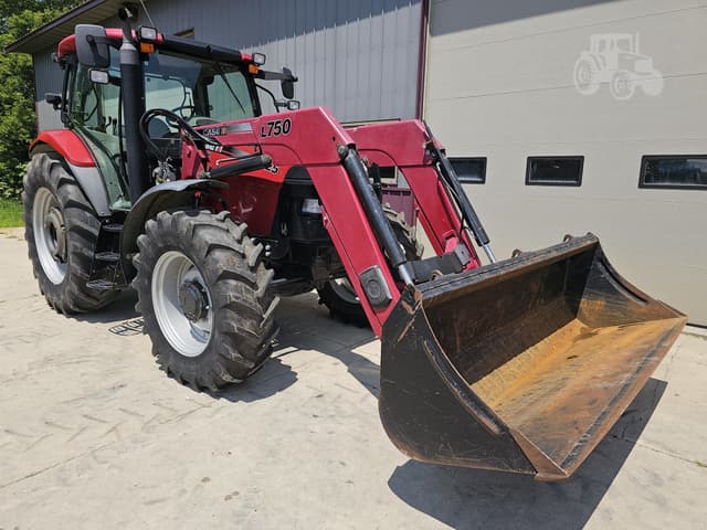 Image of Case IH Maxxum 125 equipment image 3