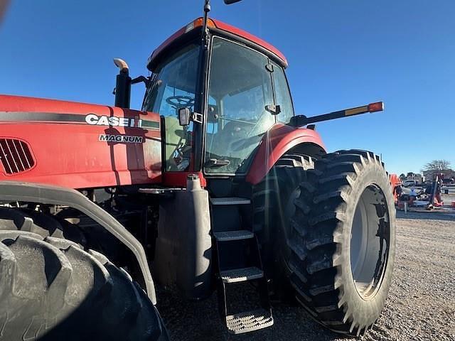 Image of Case IH MX275 equipment image 2