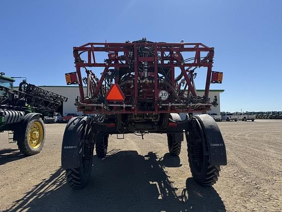 Image of Case IH Patriot 3320 equipment image 3