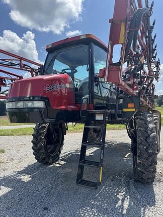 Image of Case IH Patriot 3320 equipment image 2