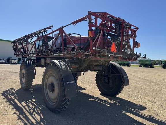 Image of Case IH Patriot 3320 equipment image 4