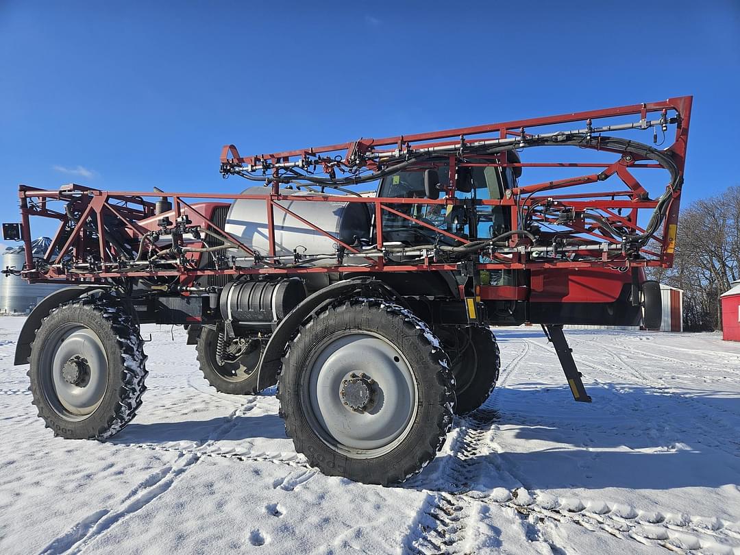 Image of Case IH 3330 Patriot Primary image