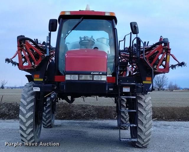 Image of Case IH 3330 Patriot equipment image 1