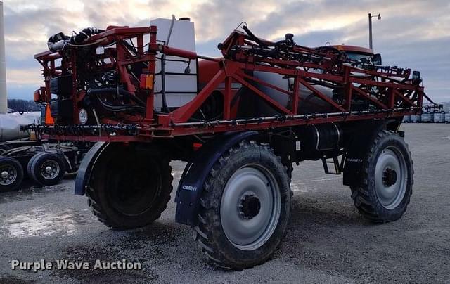 Image of Case IH 3330 Patriot equipment image 4