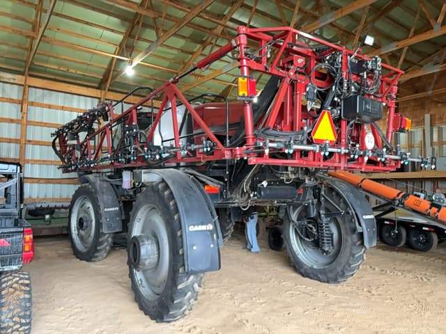 Image of Case IH 3330 Patriot equipment image 1