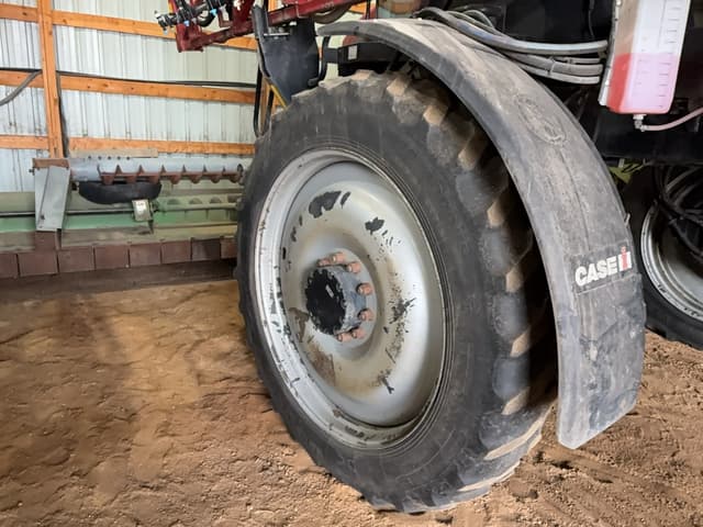 Image of Case IH 3330 Patriot equipment image 3