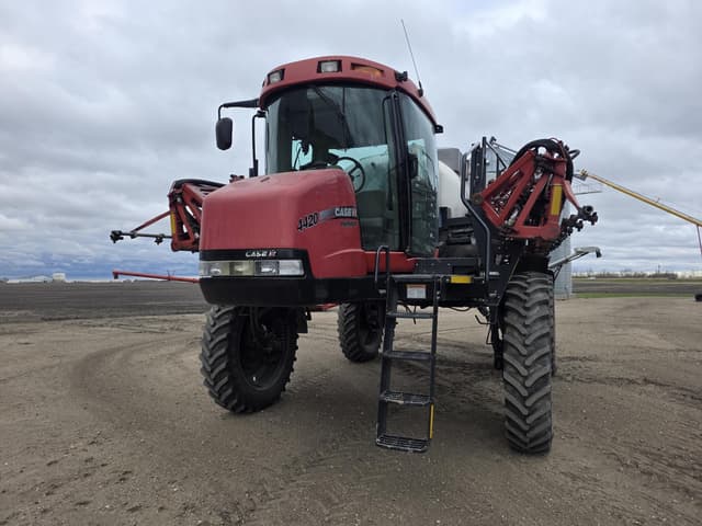 Image of Case IH Patriot 4420 equipment image 1