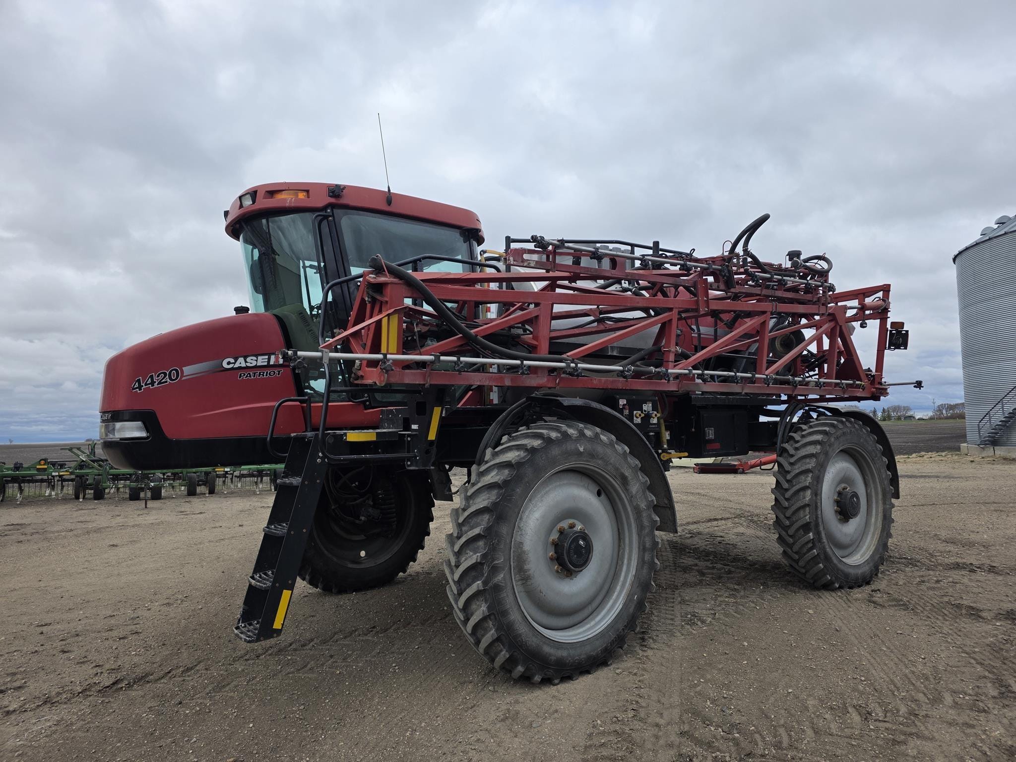 2009 Case IH Patriot 4420 Equipment Image0