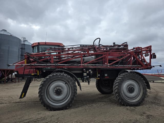 Image of Case IH Patriot 4420 equipment image 4