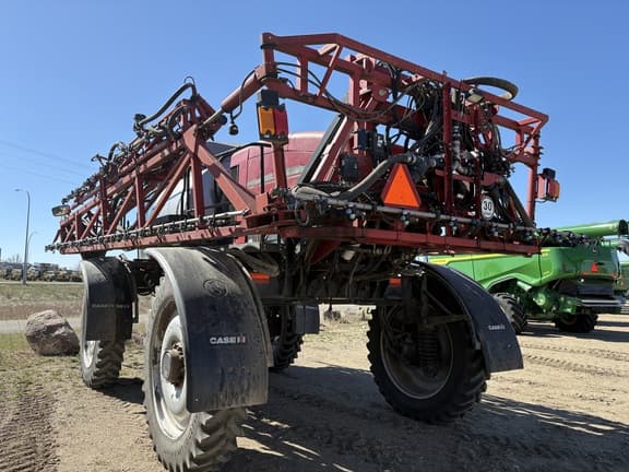 Image of Case IH Patriot 4420 equipment image 4