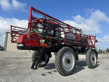 Main image Case IH Patriot 4420