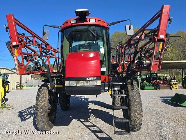 Image of Case IH Patriot 4420 equipment image 1