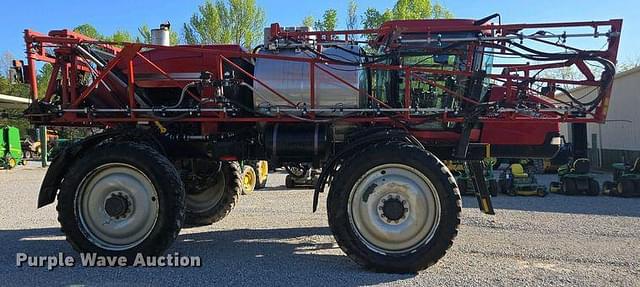 Image of Case IH Patriot 4420 equipment image 3