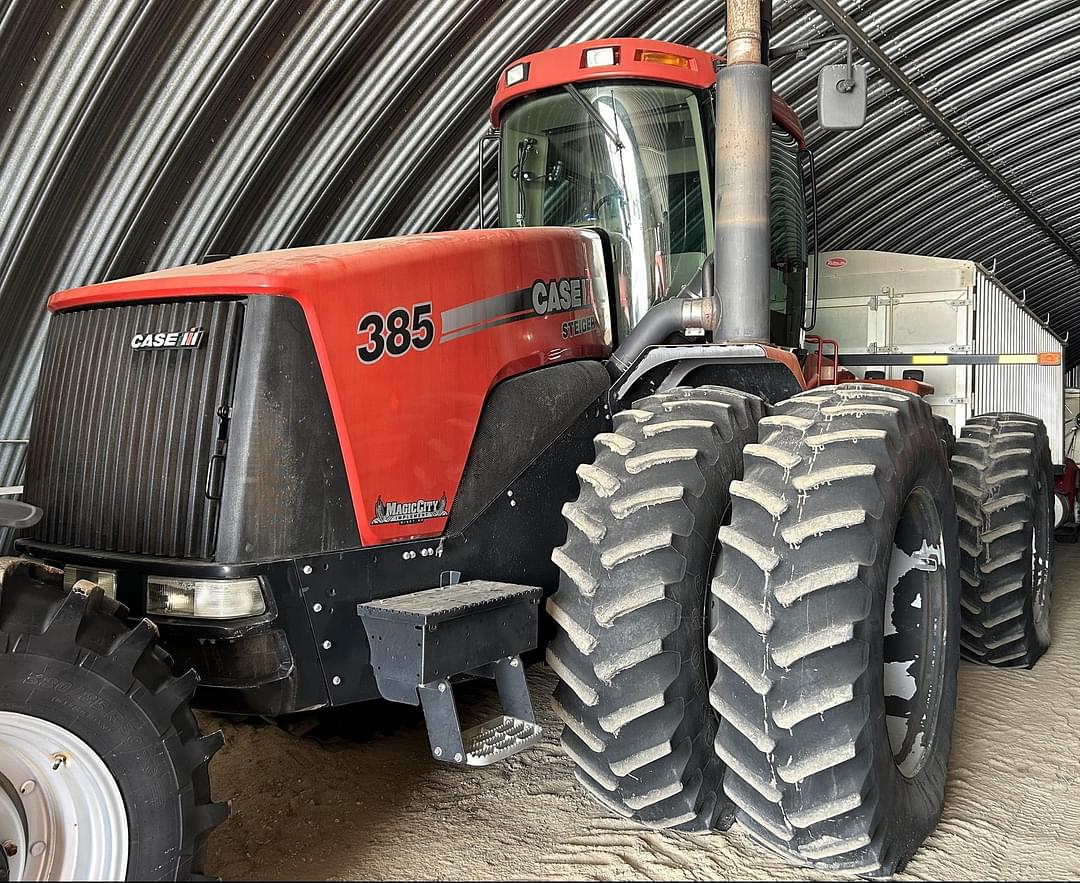 Image of Case IH Steiger 385 Primary image