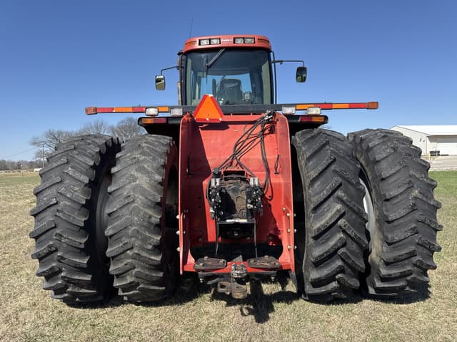 Image of Case IH Steiger 385 equipment image 3
