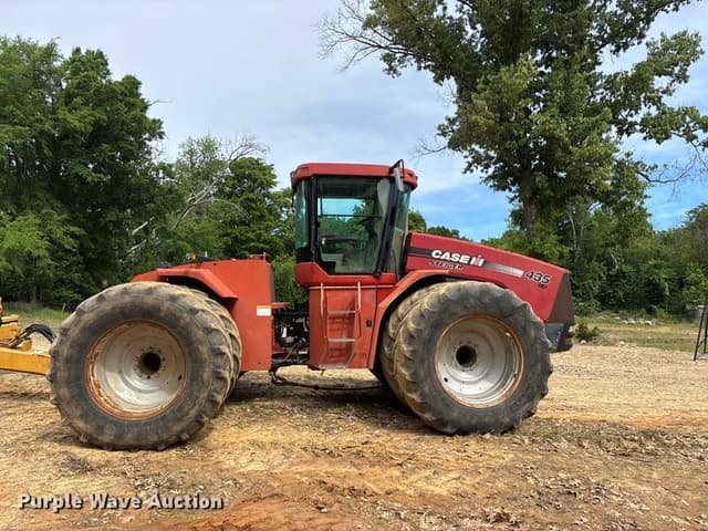Image of Case IH Steiger 435 equipment image 3