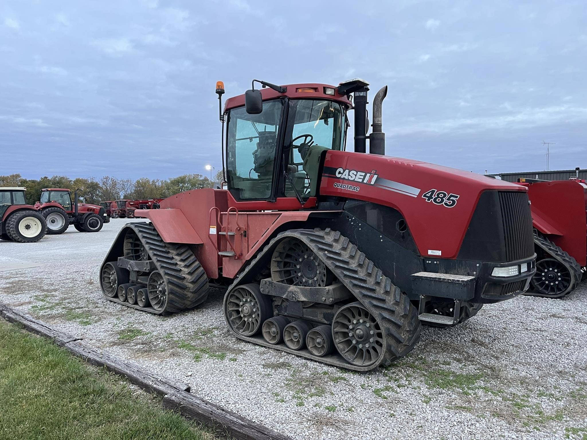 2009 Case IH Steiger 485 Equipment Image0