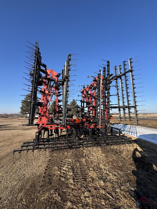 Image of Case IH Tigermate 200 equipment image 3