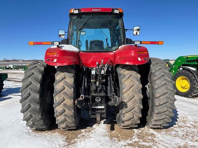 Image of Case IH Magnum 190 equipment image 4