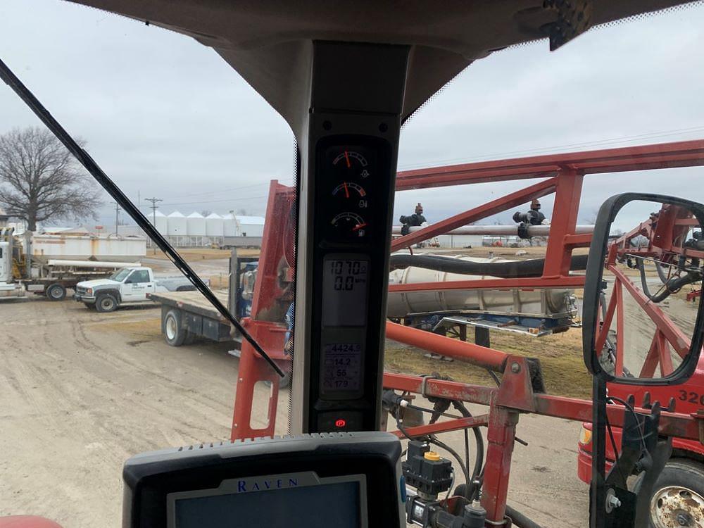 Main image Case IH Patriot 3320 56