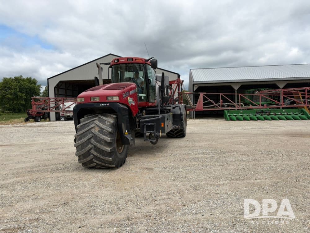 Image of Case IH Titan 3520 Primary image