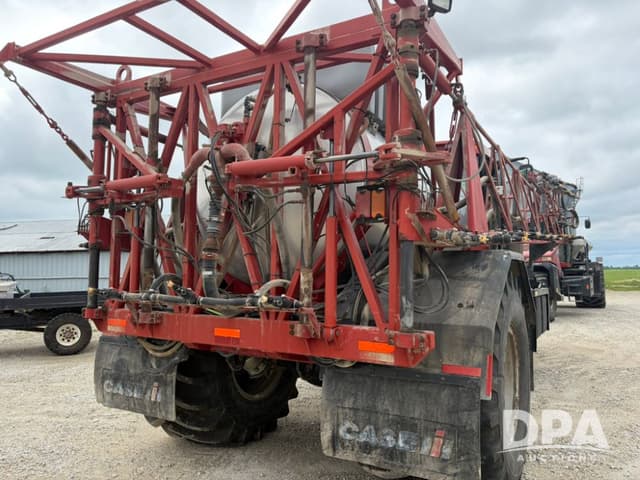 Image of Case IH Titan 3520 equipment image 4
