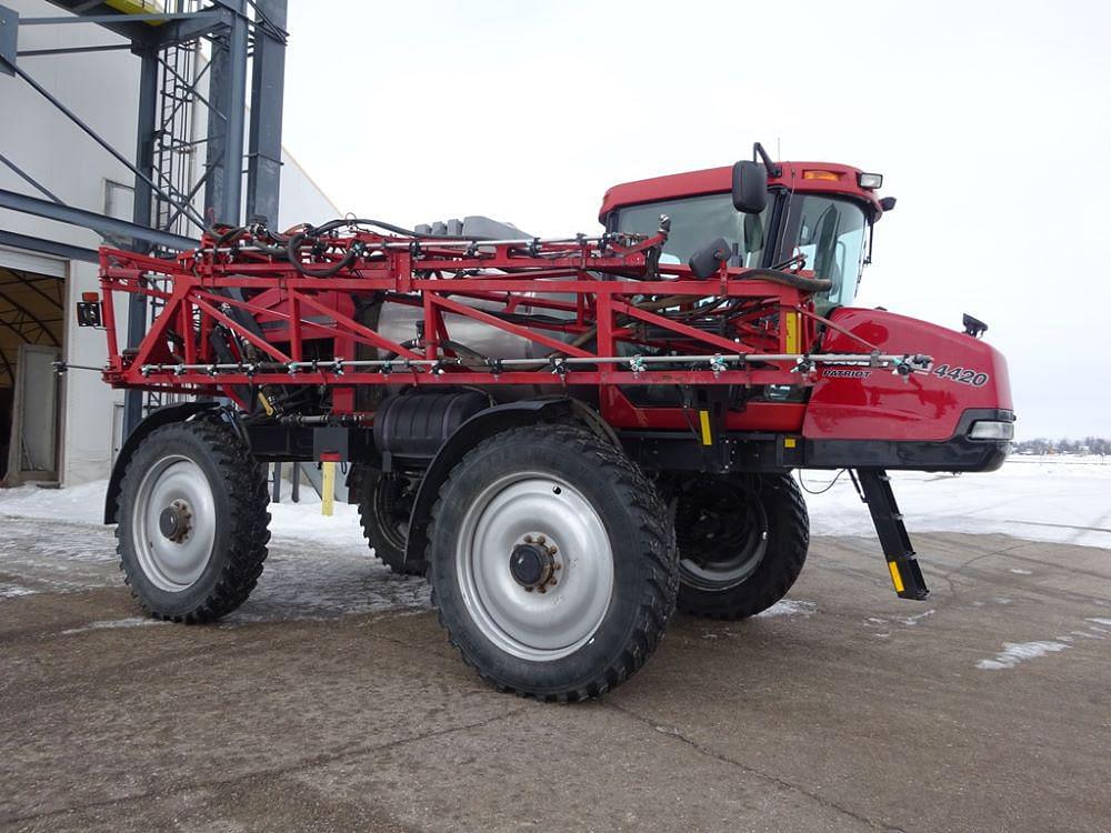 Main image Case IH Patriot 4420 13