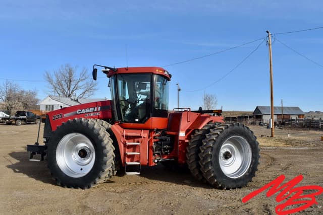 Image of Case IH Steiger 335 equipment image 1