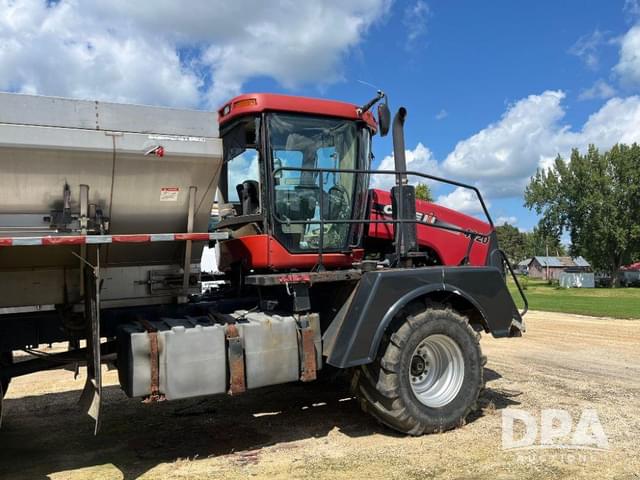 Image of Case IH Titan 4020 equipment image 3