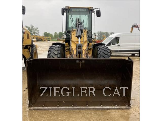 Image of Caterpillar 924H equipment image 2
