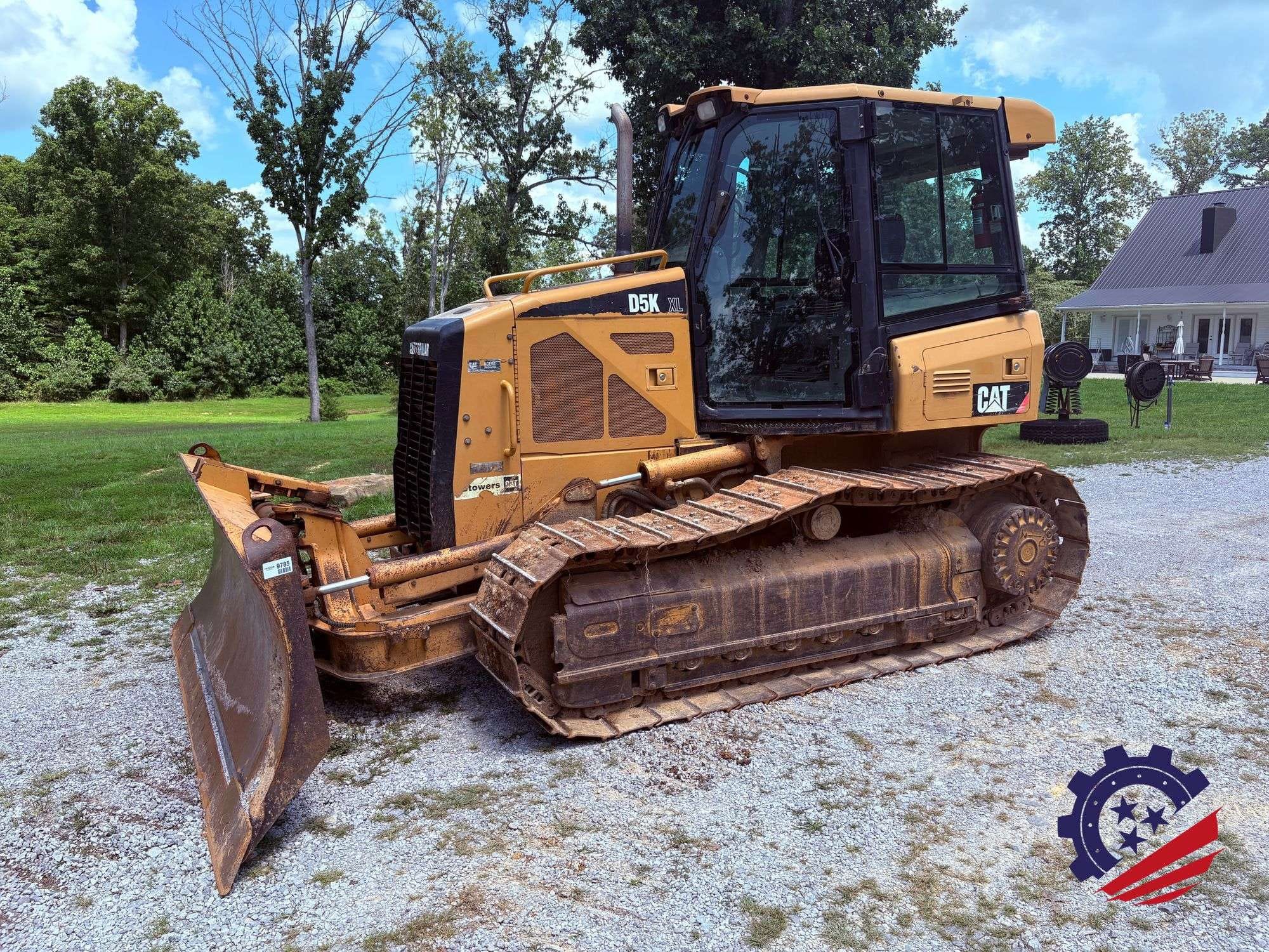 2009 Caterpillar D5K XL Equipment Image0