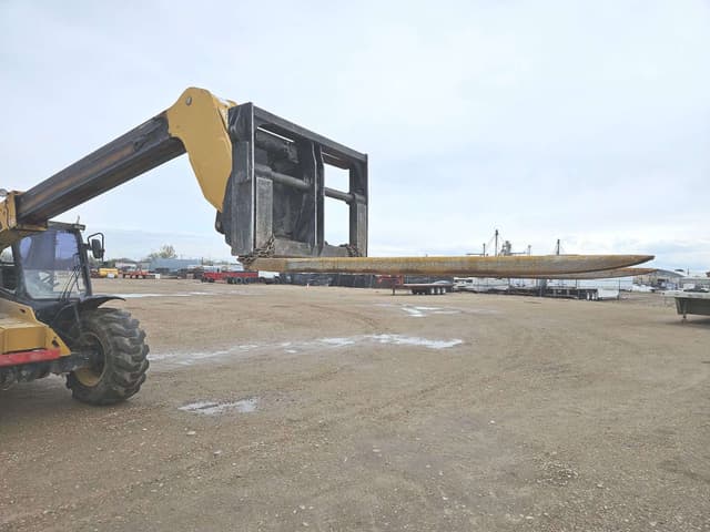 Image of Caterpillar TH407 equipment image 3