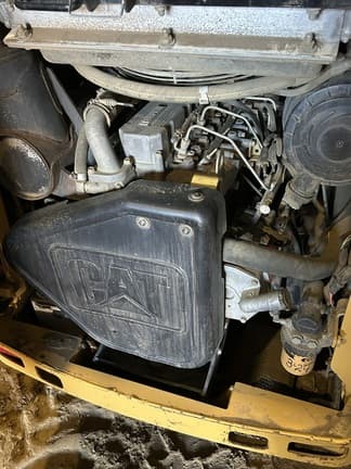 Image of Caterpillar 252B2 equipment image 4